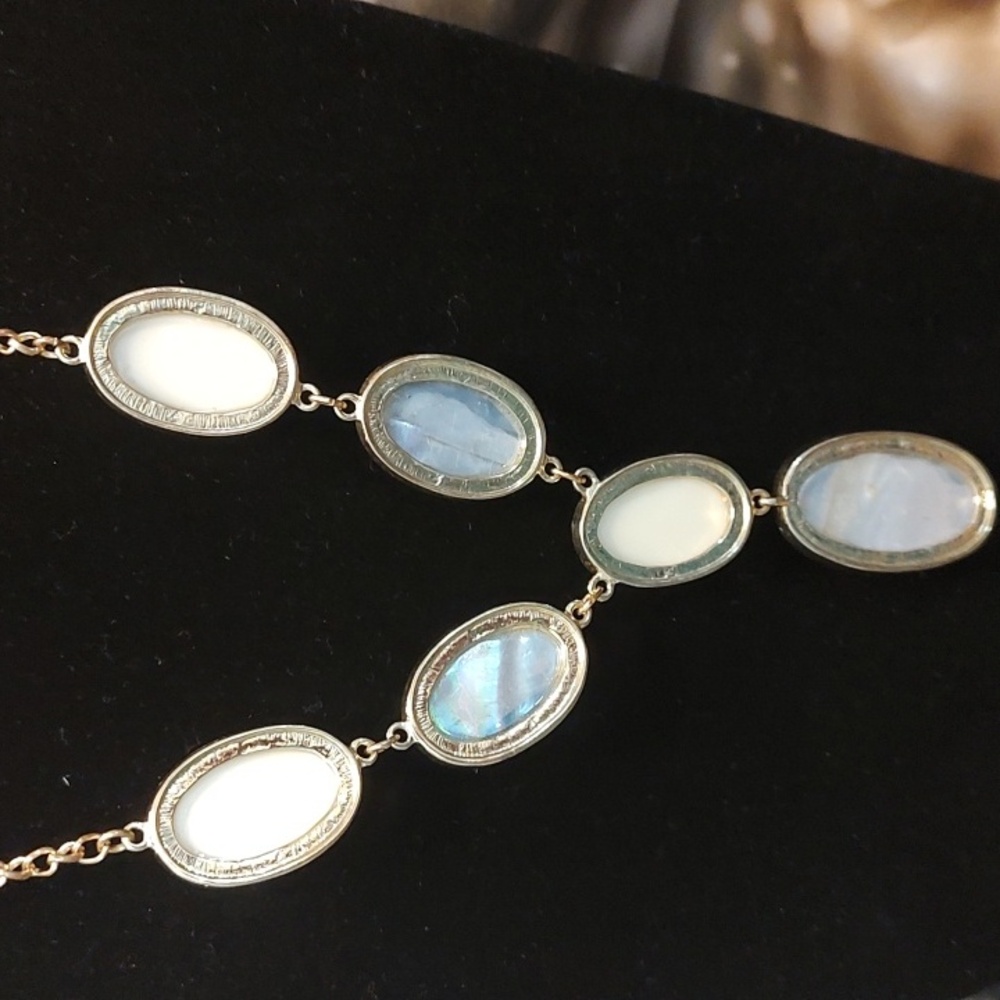 Crown Trifari Necklace - Picture 5 of 6